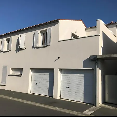 La Rochelle Tasdon